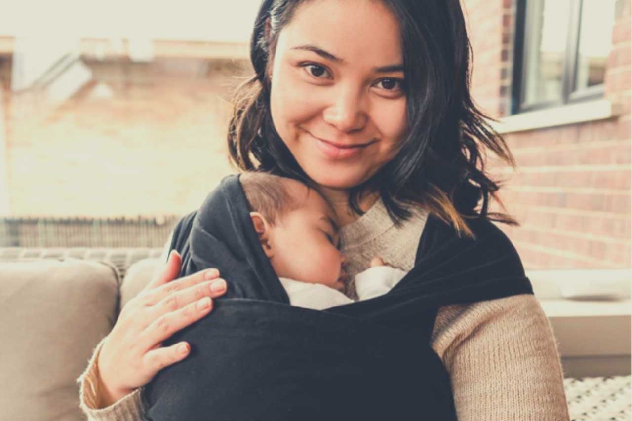 What is Babywearing and What are the Benefits of Babywearing?