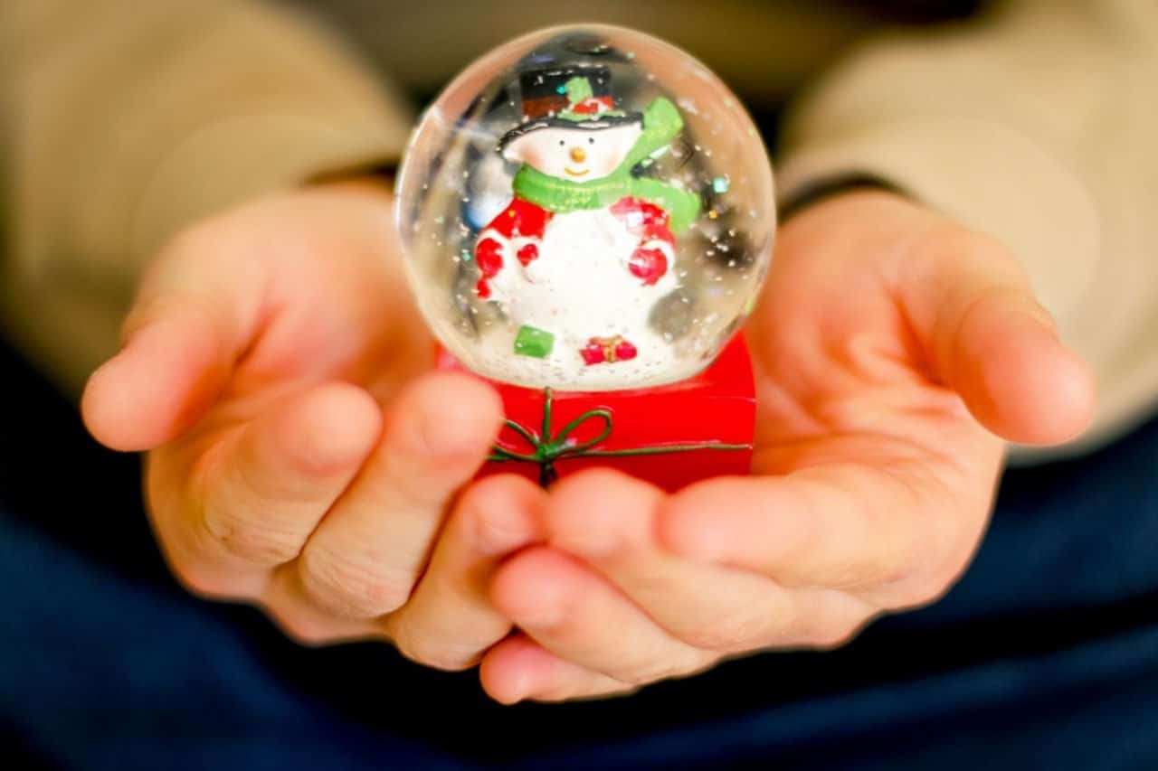 How to Afford Christmas Without Going Broke