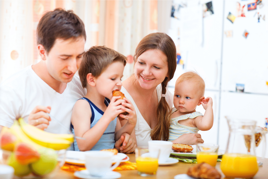 How to Feed Your Family Healthy Meals Without Overspending